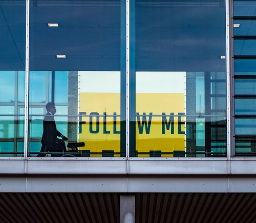 Should Your Employees be Followers or Leaders